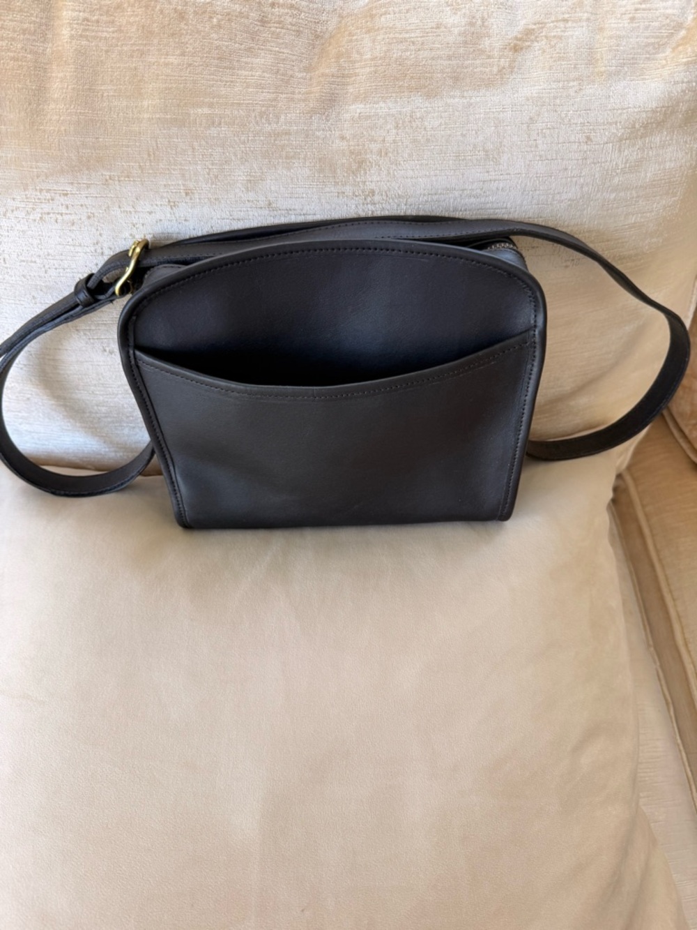 Vintage Coach metropolis bag. Dark mahogany in fantastic vintage condition